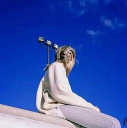 欧美背影头像唯美图片,唯美光影下的浪漫邂逅